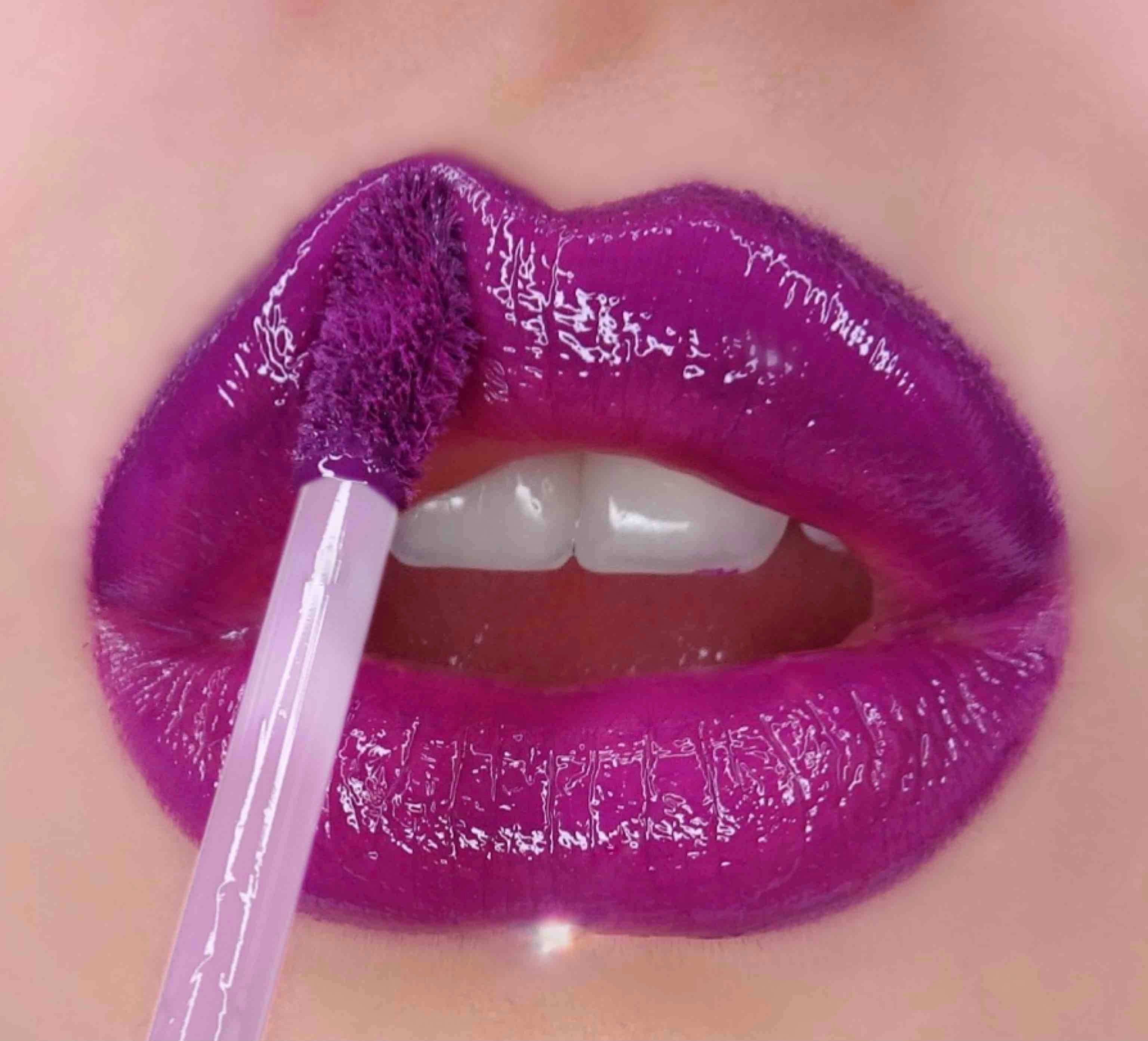 Uptightlipgloss.jpg?v=1627962817